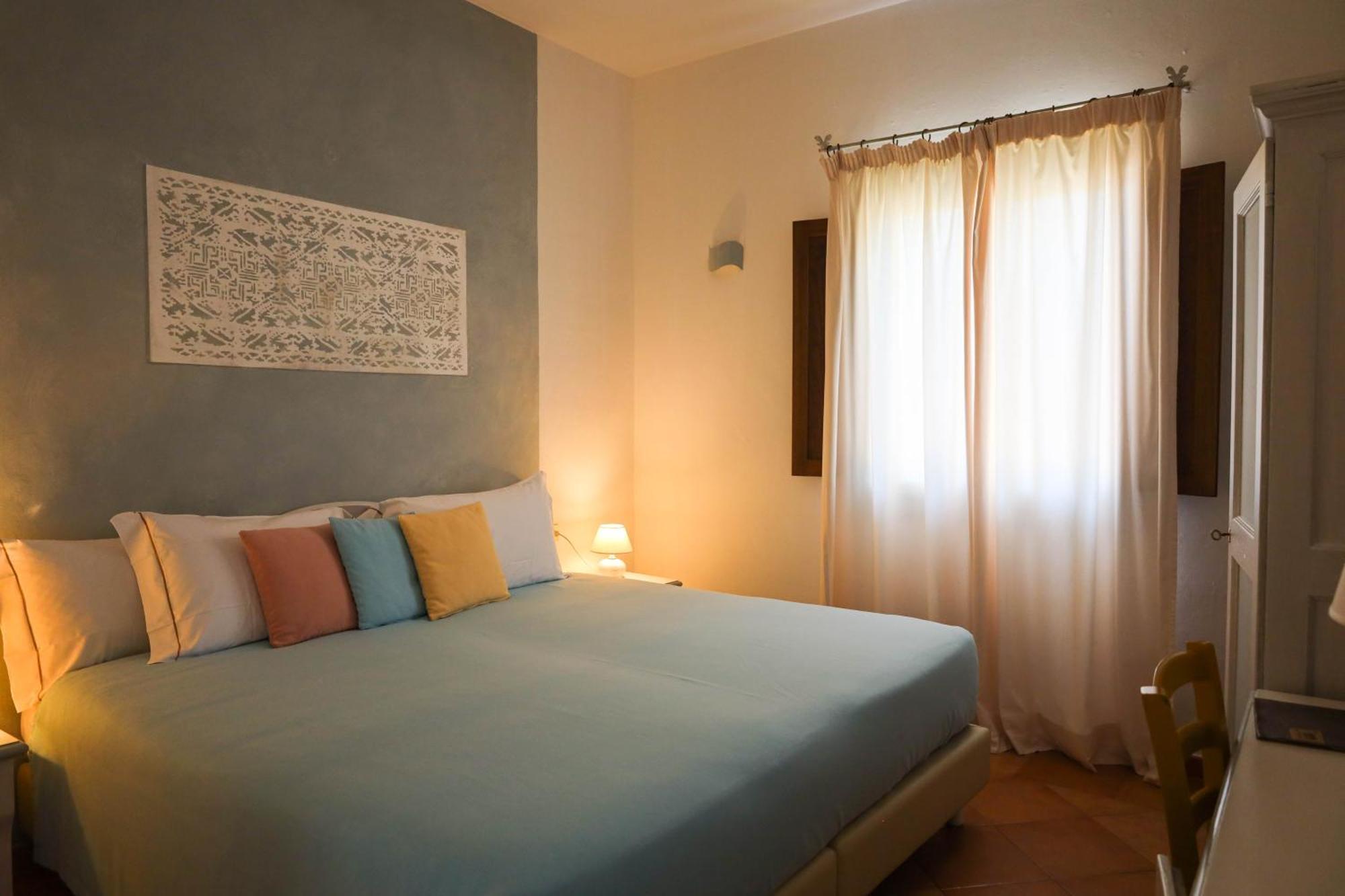 Locanda Sant'Andrea Hotel&Relais San Pantaleo Extérieur photo