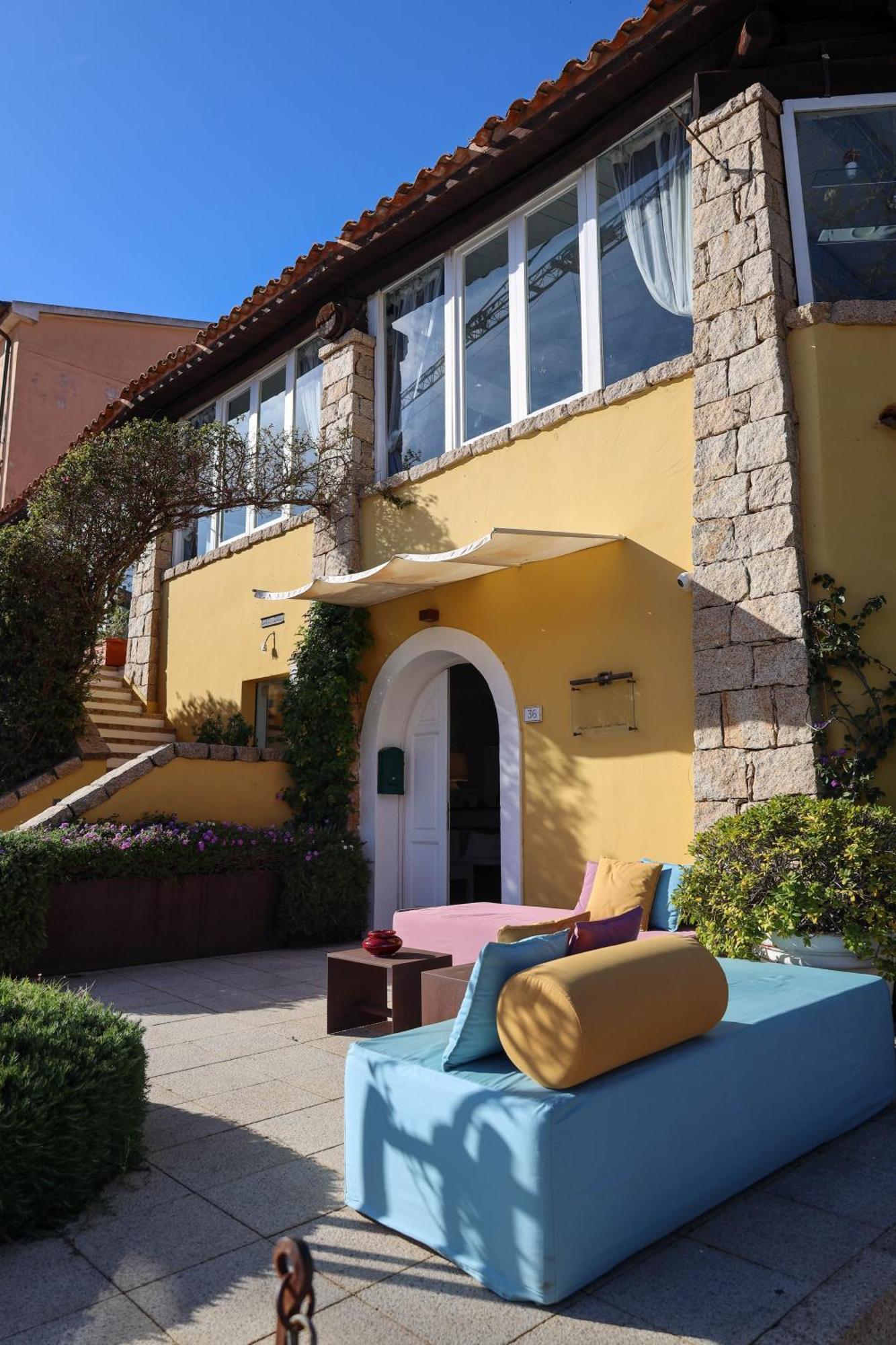 Locanda Sant'Andrea Hotel&Relais San Pantaleo Extérieur photo